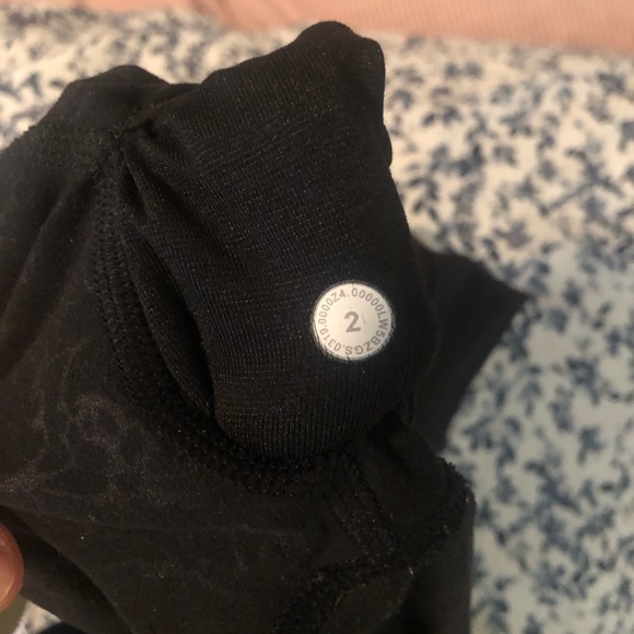 Lululemon align leggings 28in sz2 - Picture 6 of 6